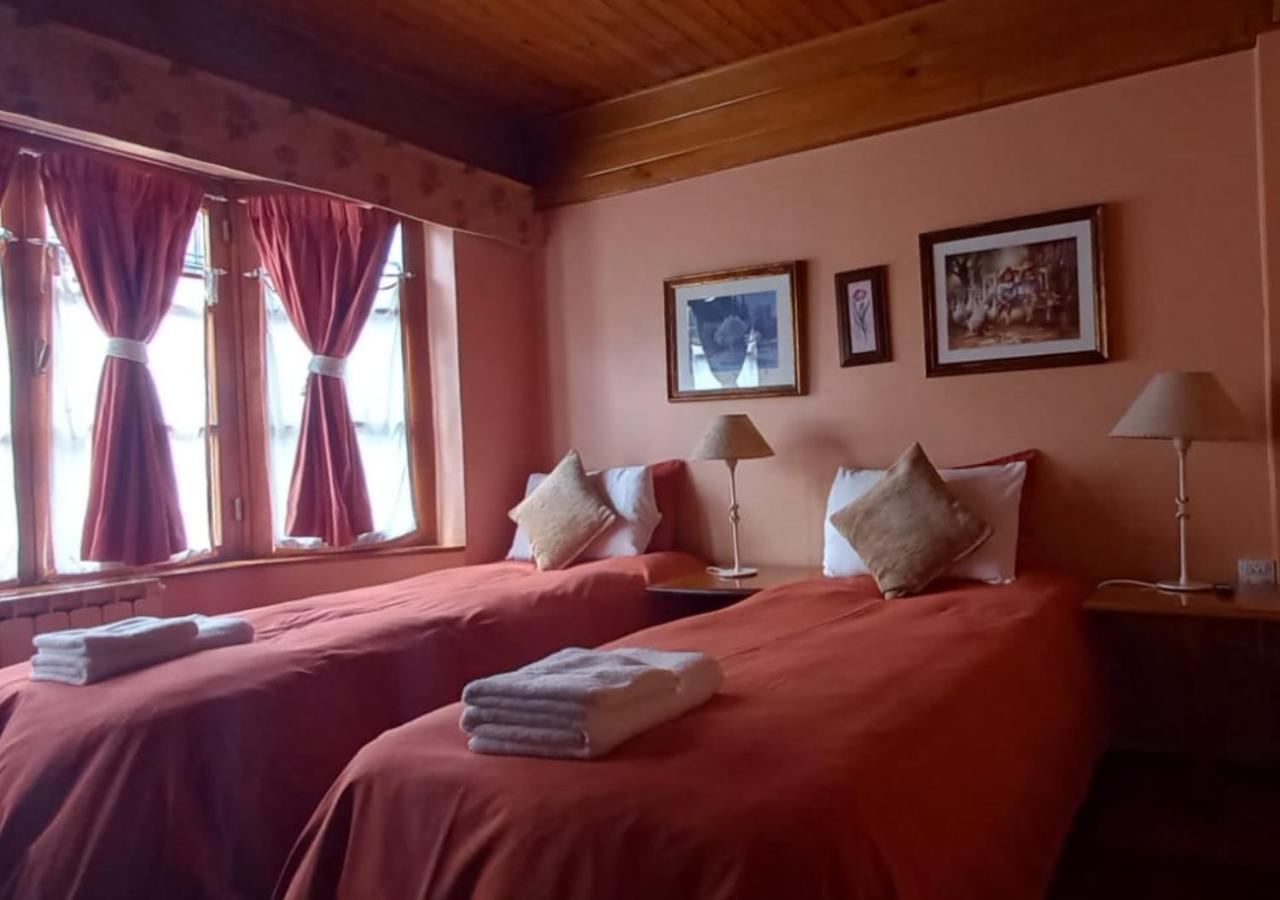 Flor Austral Hotel อูซัวยา ภายนอก รูปภาพ